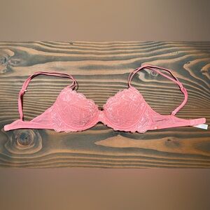 Victoria's Secret Pink Lace Push-Up Bra